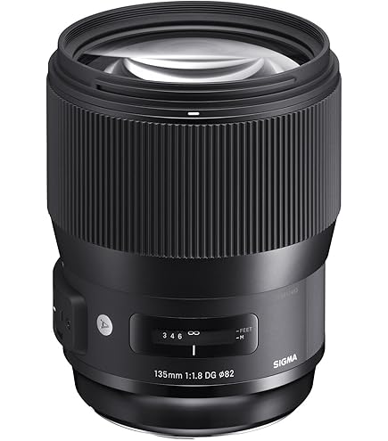 Amazon.com : Sigma 135mm f/1.8 DG HSM Art Lens for Canon EF