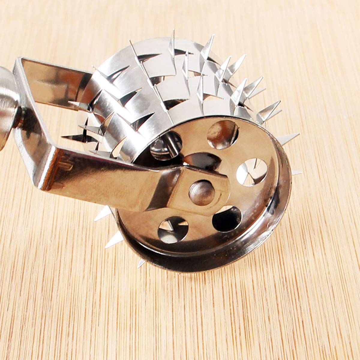 YIJIA Stainless Steel Pork Steak Chop Meat Needle Roller