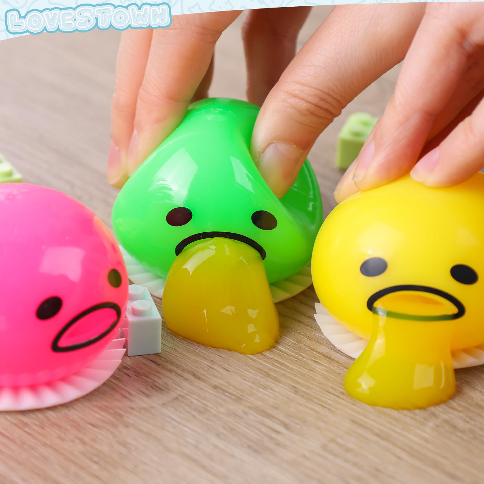 LovesTown Vomiting Sucking Egg Yolk, Puking Egg Novelty Fidget Toy Stress Squeeze Slime Sensory Toy for Kids Birthday Party Prank Toys