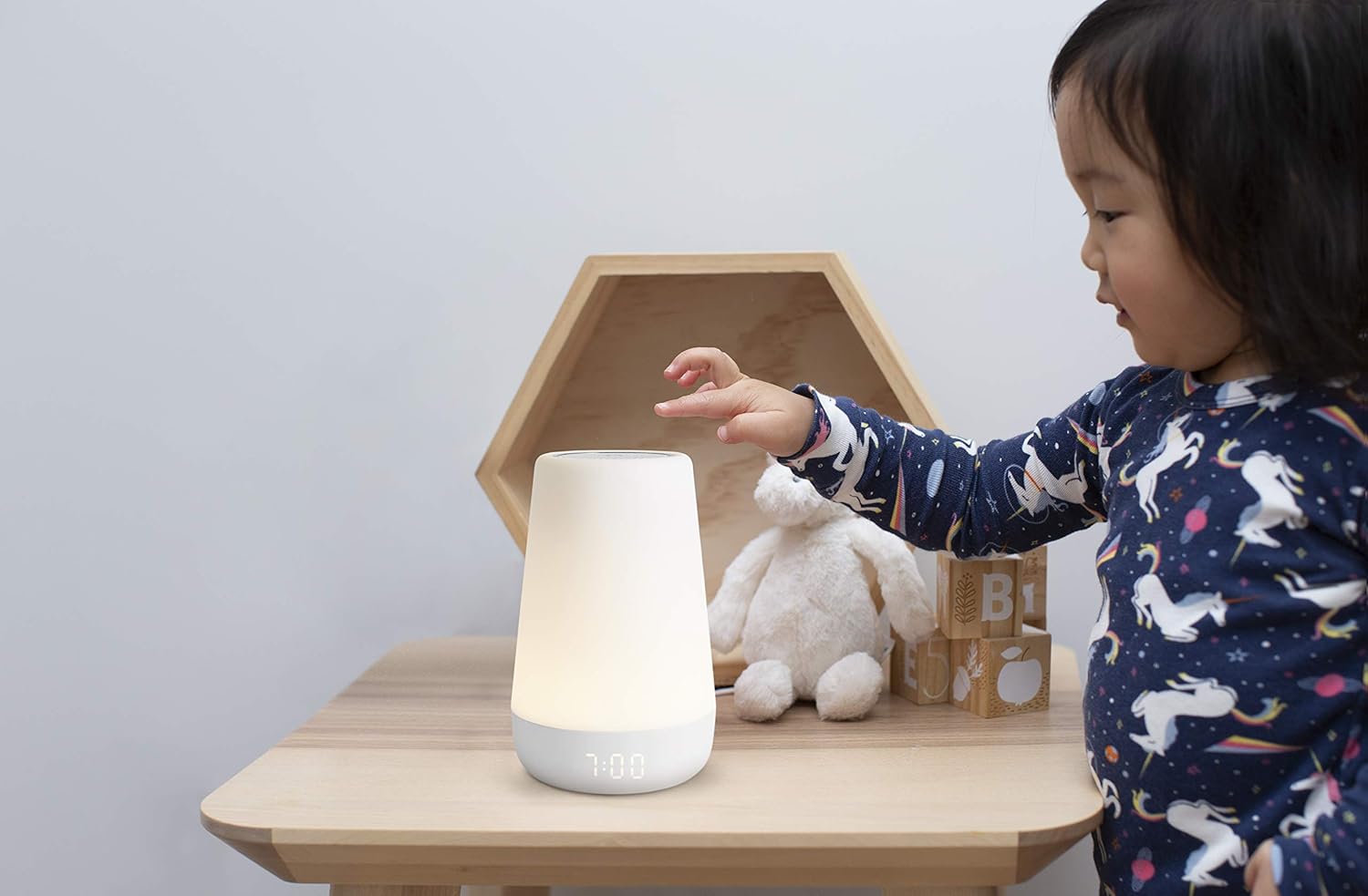 Hatch Rest+ Baby Sound Machine, Night Light, Time-to-Rise Plus Audio Monitor, White Noise Soother, Toddler Sleep Trainer, Kids Alarm Clock, Nightlight - - 