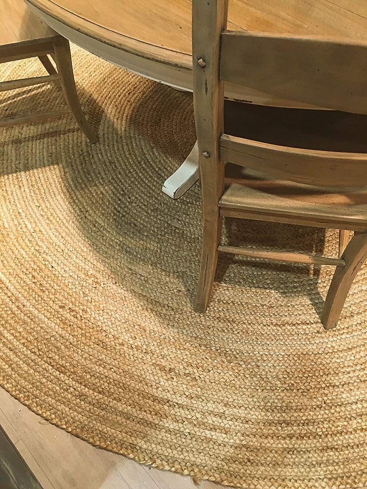 Fernish Décor Handwoven Jute Area Rug, Natural Yarn, Rustic Vintage Braided Reversible Rug, Eco Friendly (6 Feet, Round)