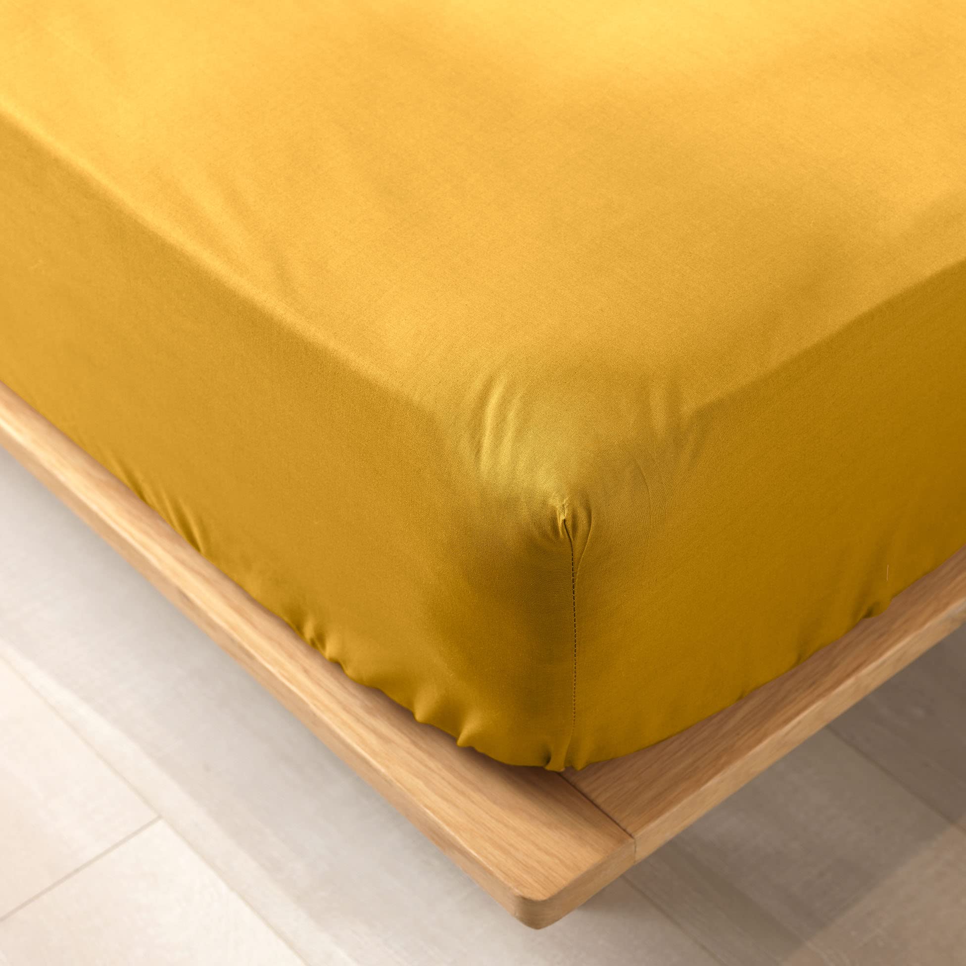 douceur d'intérieur, Biolina Ochre Fitted Sheet (160 x 200 cm) 100% Organic Cotton — image 1