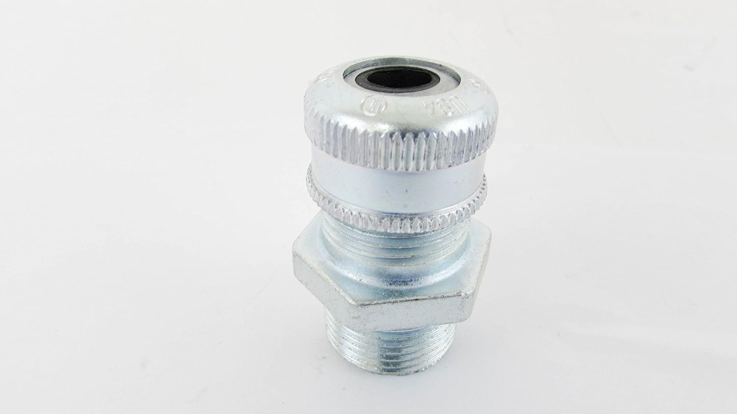 Crouse Hinds Cgb293 3 4 In Cgb W Gland Nut And Tapered Neoprene Bushing 250 To 375 Cord Range Male Amazon Com Crouse Hinds Cgb293 3 4 In Cgb W Gland Nut And Tapered Neoprene Bushing 250 To 375 Cord Range Male Amazon Com