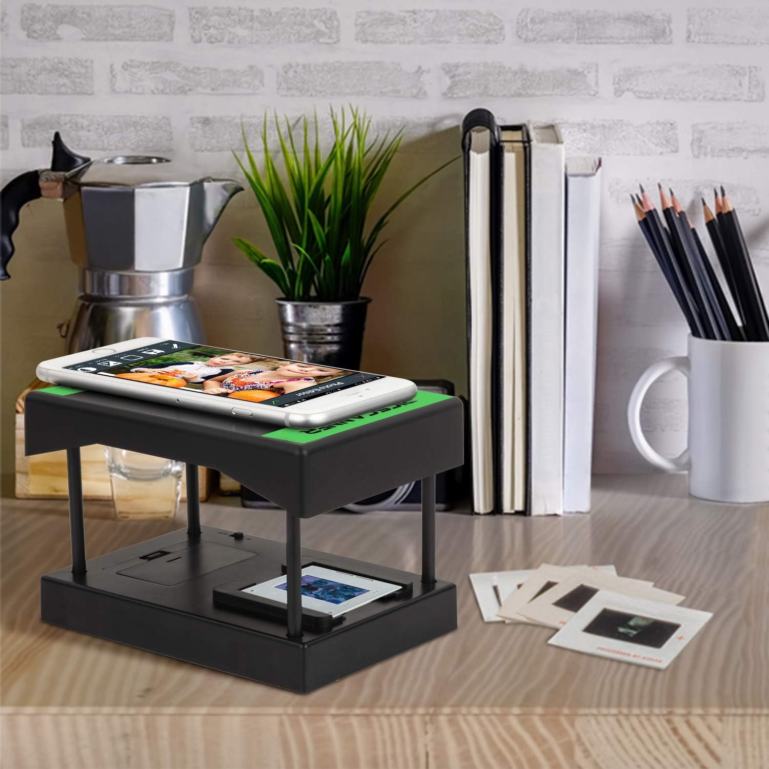 Rybozen Mobile Film and Slide Scanner, Converts 35mm Slides & Negatives into Digital Photos with Your Smartphone Camera, Interesting Presents and Toys with LED Backlight（2AA Batteries not Included: Electronics