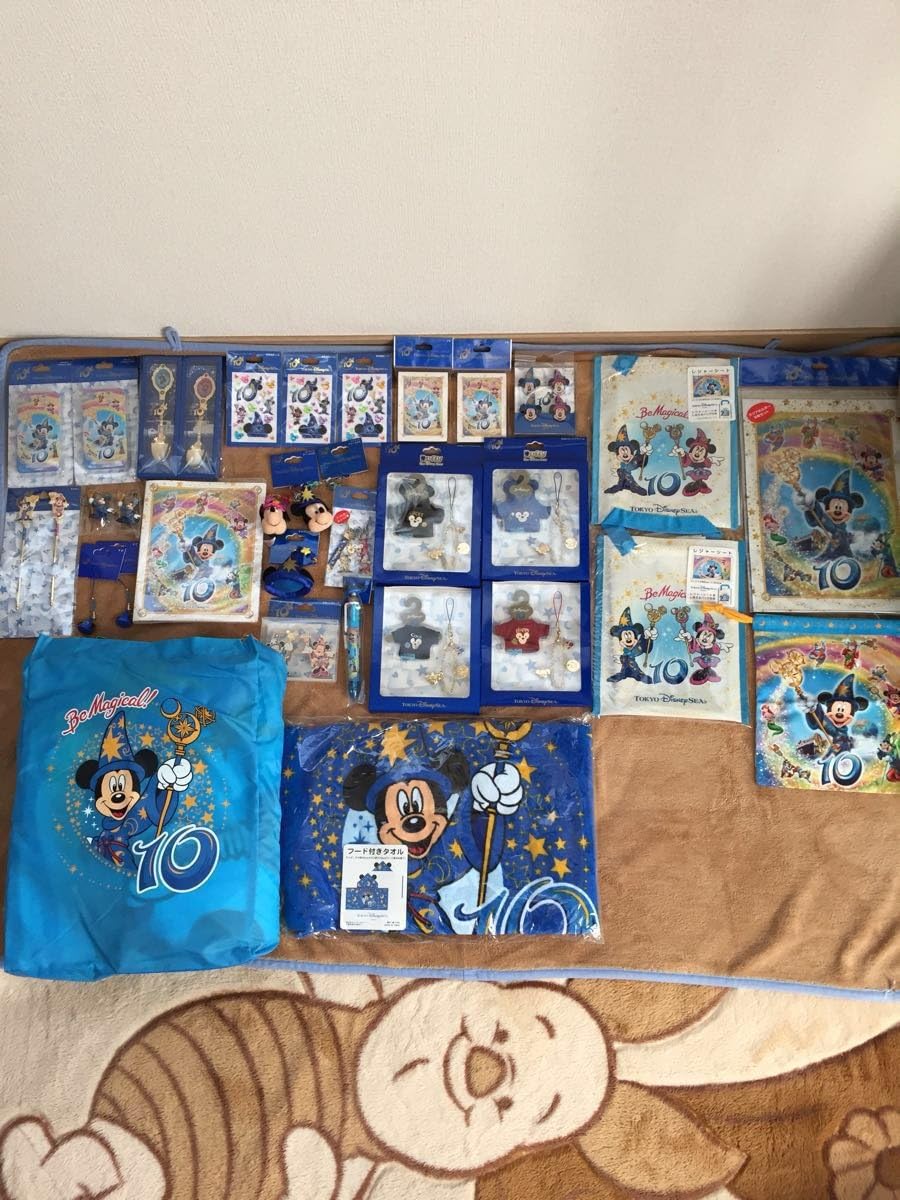 Tds ディズニーシー 10周年 グッズ 詰め合わせ 新品 未開封 タグ付き ホビー 通販 Amazon Co Jp