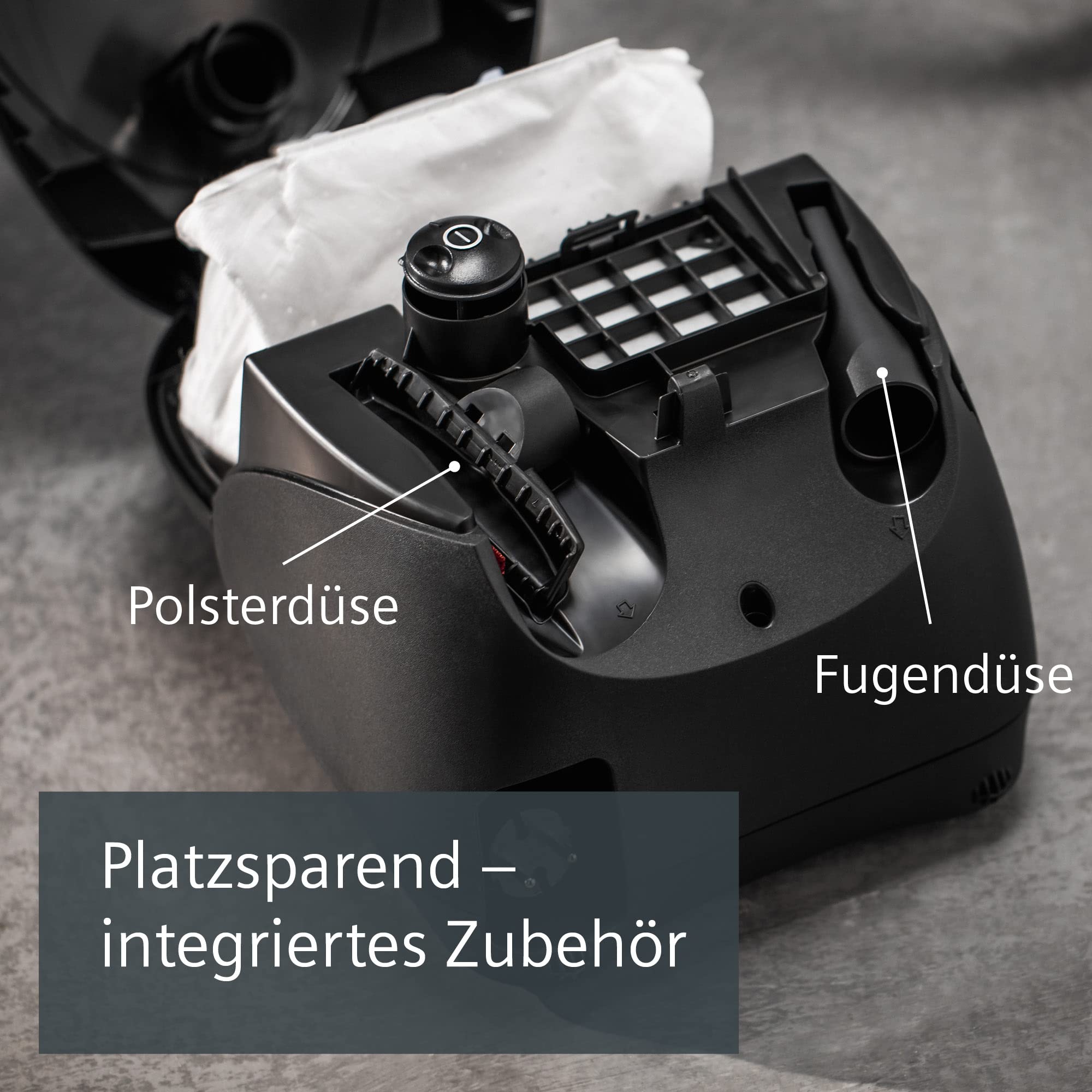 Siemens Staubsauger mit Beutel synchropower VS06B112A, Bodenstaubsauger, Hygiene-Filter, Bodendüse für Parkett, Teppich, Fliesen, starke Saugleistung, langes Kabel, Fugendüse, 700 W, schwarz 5