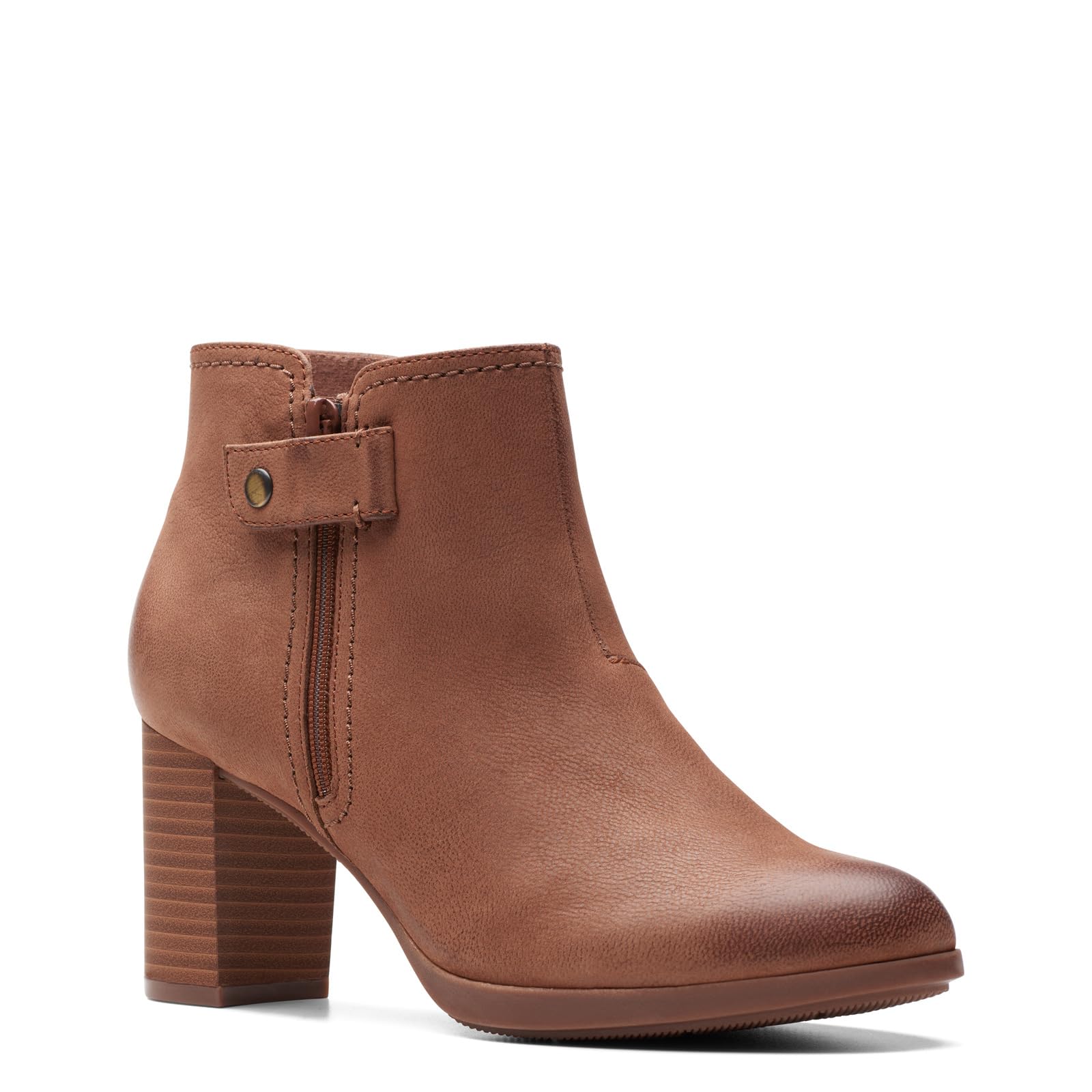 Clarks Women’s Bayla Glow Fashion Boot, Tan Nubuck, 10 Wide