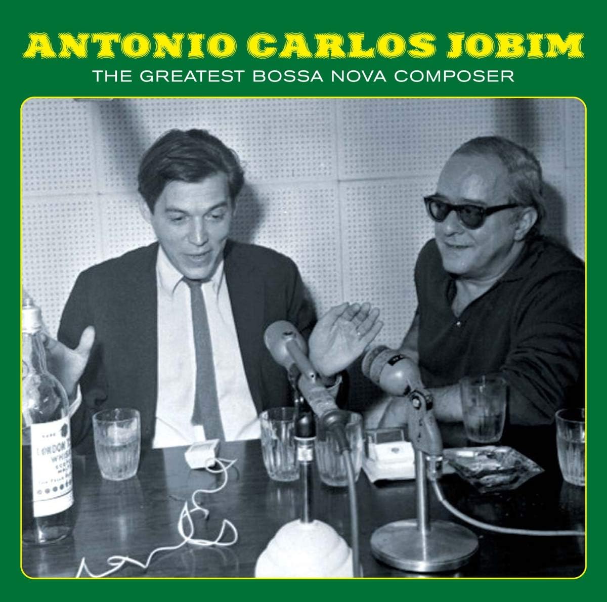 Amazon DESAFINADO / THE GREATEST BOSSA NOVA COMPOSER ANTONIO CARLOS