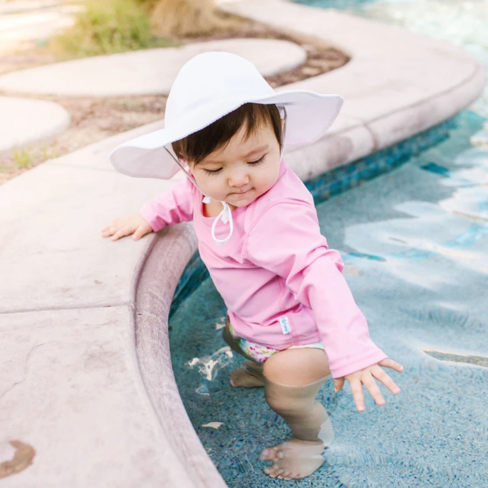 green sprouts Baby Brim Hat | All-Day UPF 50+ Sun Protection for Head, Neck, & Eyes
