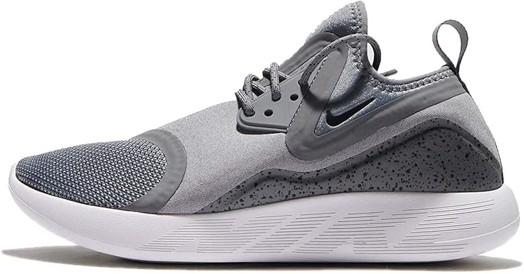 w nike lunarcharge essential