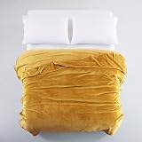 MOONLIGHT20015 Fleece Blanket King Size 270x230 cm Mustard 400 GSM view 3