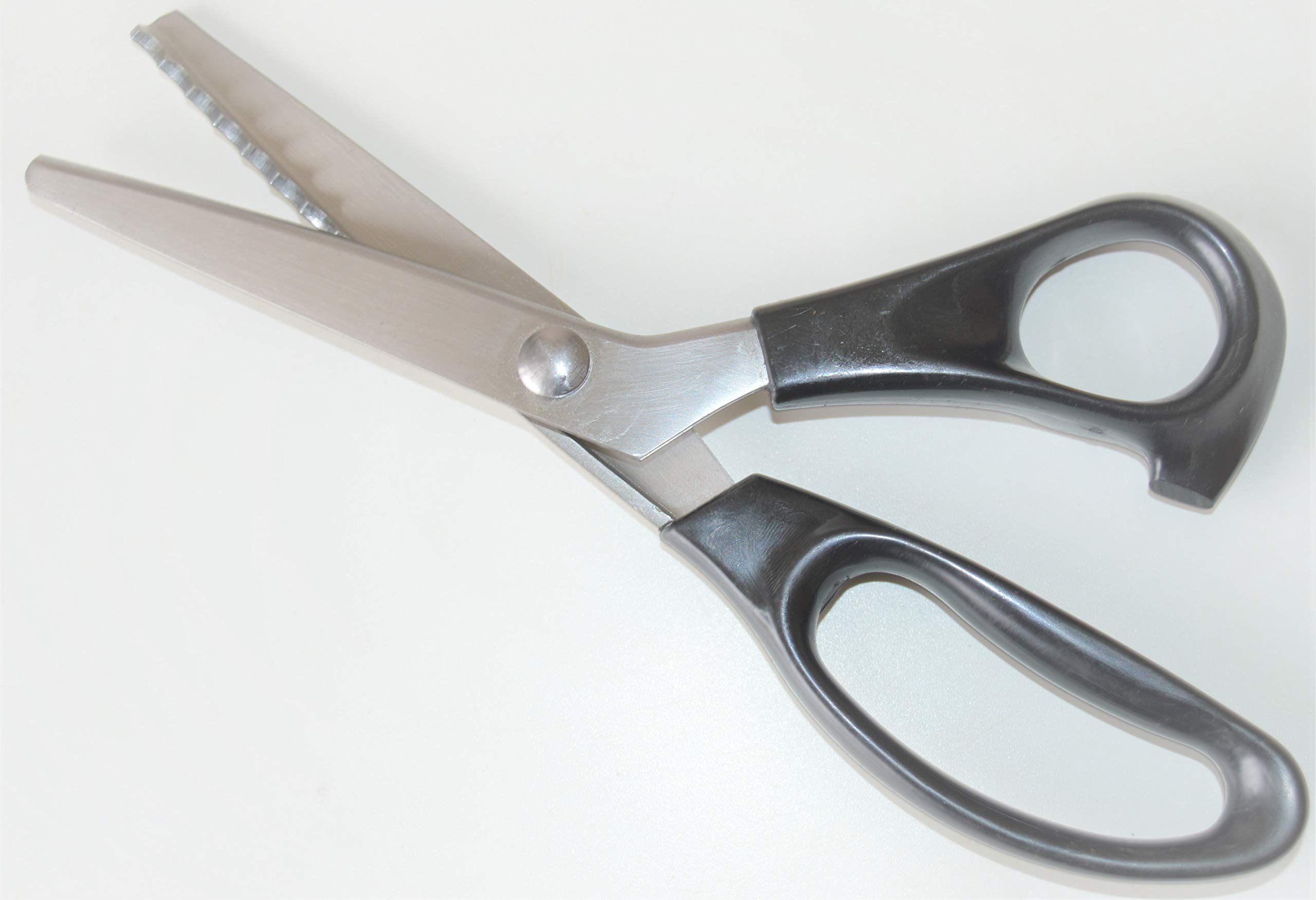 HONGBE Fabric Pinking Scissors with Scallop Edge. Perfect for Tailoring and Dress Makers