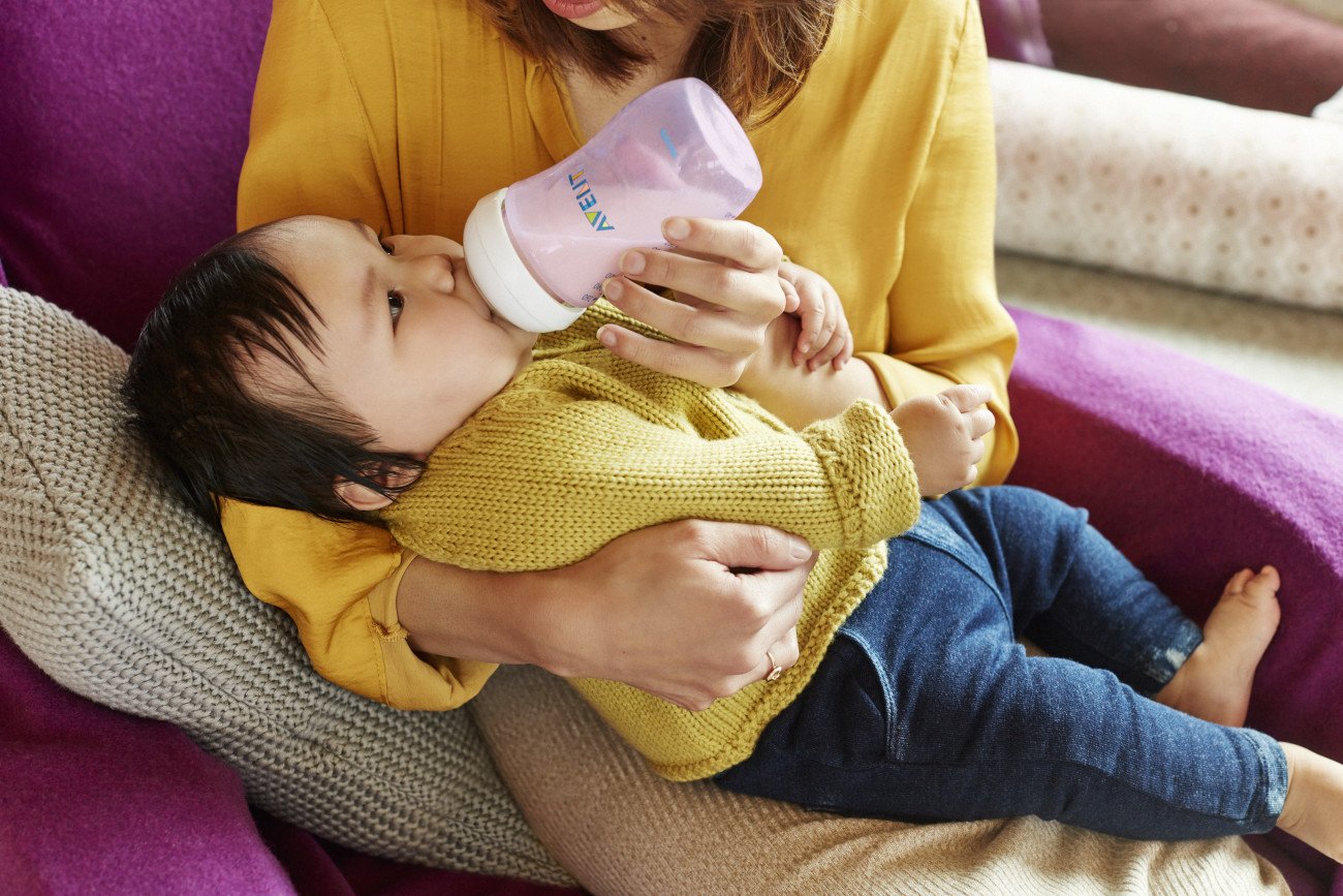 Philips Avent Natural Baby Bottle Pink Gift Set, SCD206/11 : Baby