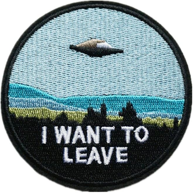 Dreamshome Embroidery Flying Saucer UFO Alien Sew On/Iron On Patch Badge Bag Hat Jeans Fabric Applique