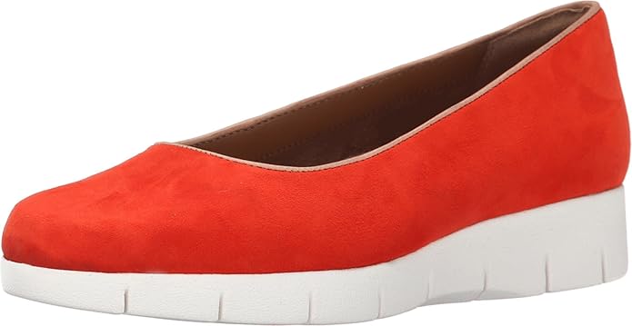 Clarks Daelyn Towne Womens Red Suede Loafer 10MEDIUM