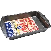 Wilton Perfect Results Nonstick Oblong Cake Pan, 13 by 9 by 2-Inch, Silver