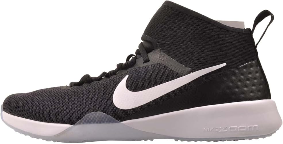 nike zoom strong 2
