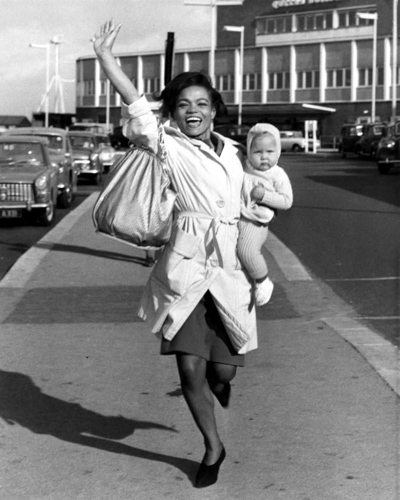Amazon Com Eartha Kitt Carrying Daughter Photo Print 24 X 30 Posters Prints