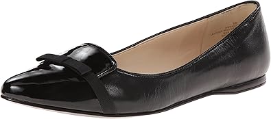nine west saxiphone flats
