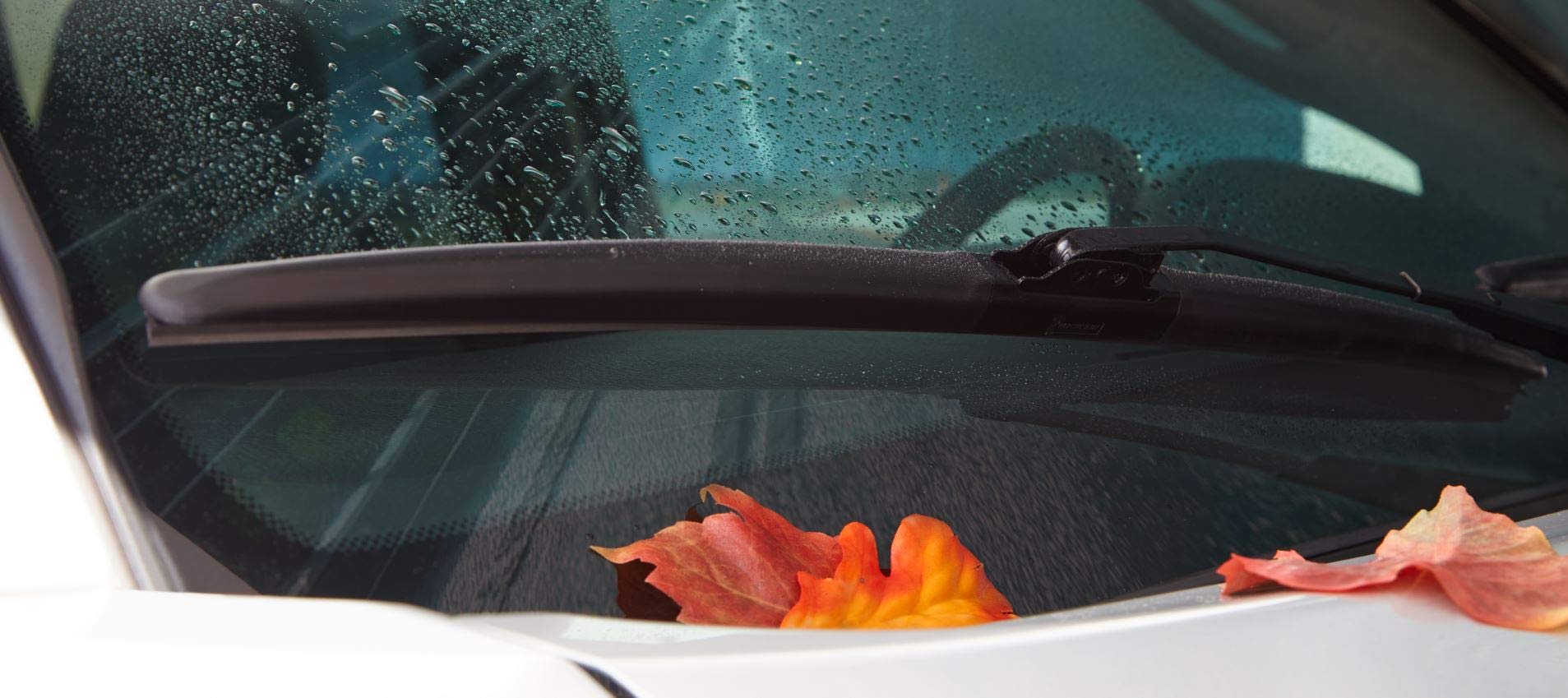 Michelin 14528 Cyclone Premium Hybrid 28" Wiper Blade With SmartFlex