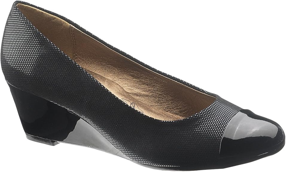 what shoes go with a skater dress