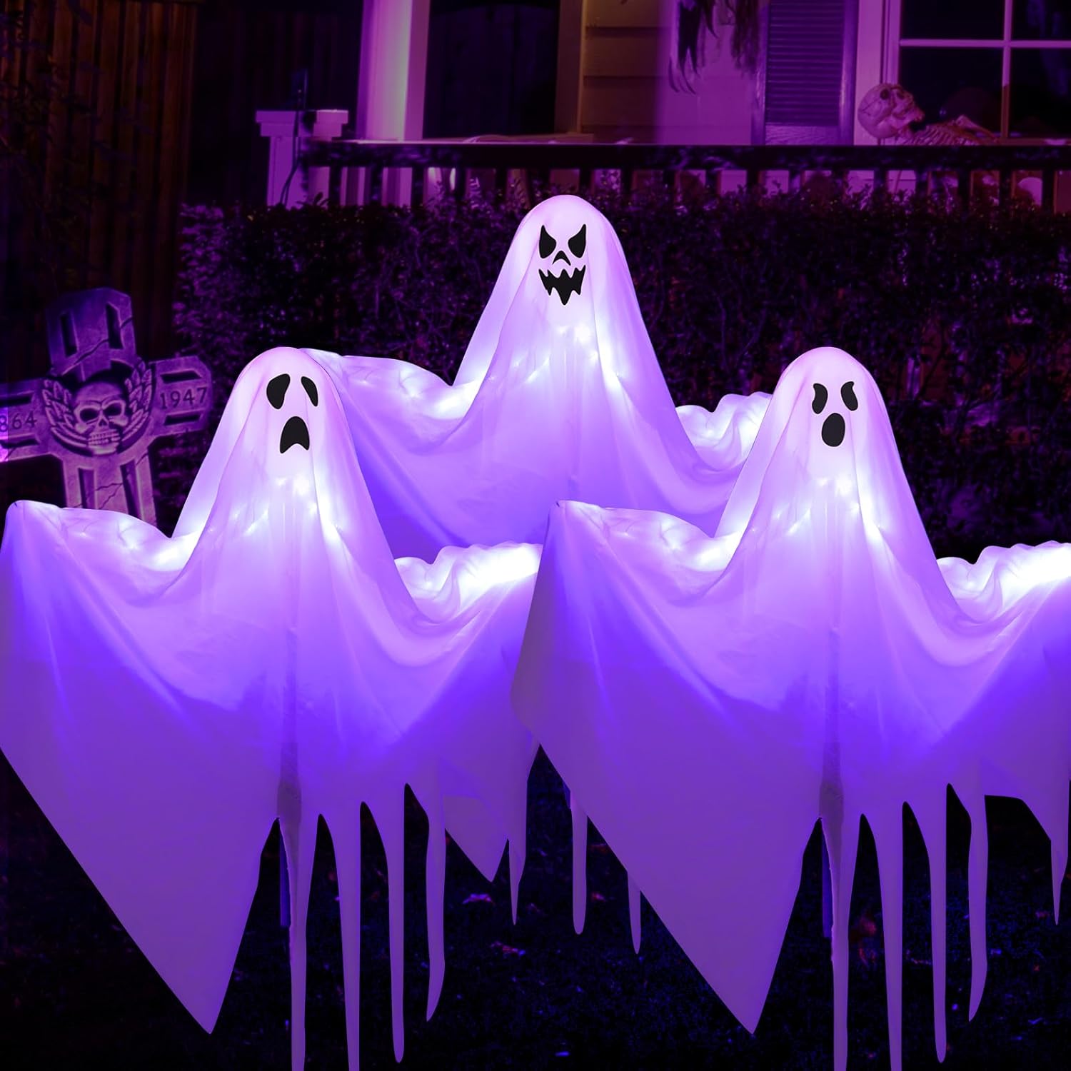 Decorative Garden Stakes - Set of 3 Halloween Ghost Light Stakes, Flying Ghost Halloween Decorations, LED Lighted Ghost Yard Stakes Outdoor Scary Hanging Ornament for Lawn, Yard, Patio, Haunted House