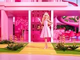 Barbie The Movie Doll Margot Robbie Pink Gingham Dress Daisy Necklace HPJ96 view 2