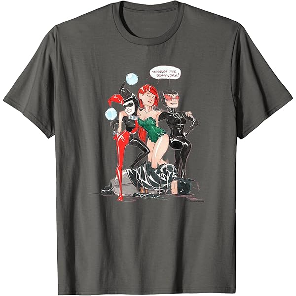 Amazon.com: Harley Quinn Hanging With Poison Ivy T-Shirt