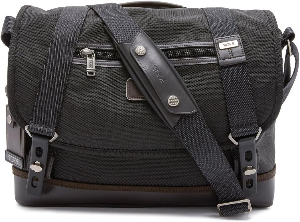 tumi corporate collection messenger