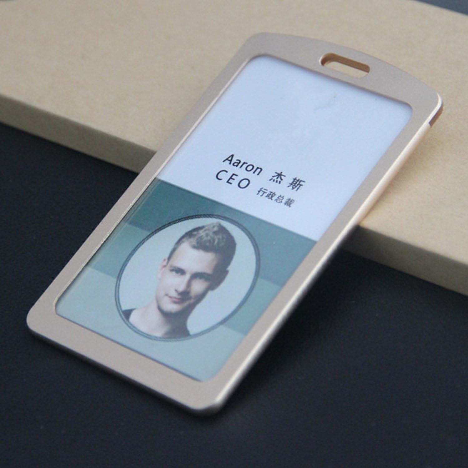 Random Color Aluminum Alloy Metal Vertical Id Badge Holder Credit Card Bus Case For Office Name Taags (gold)