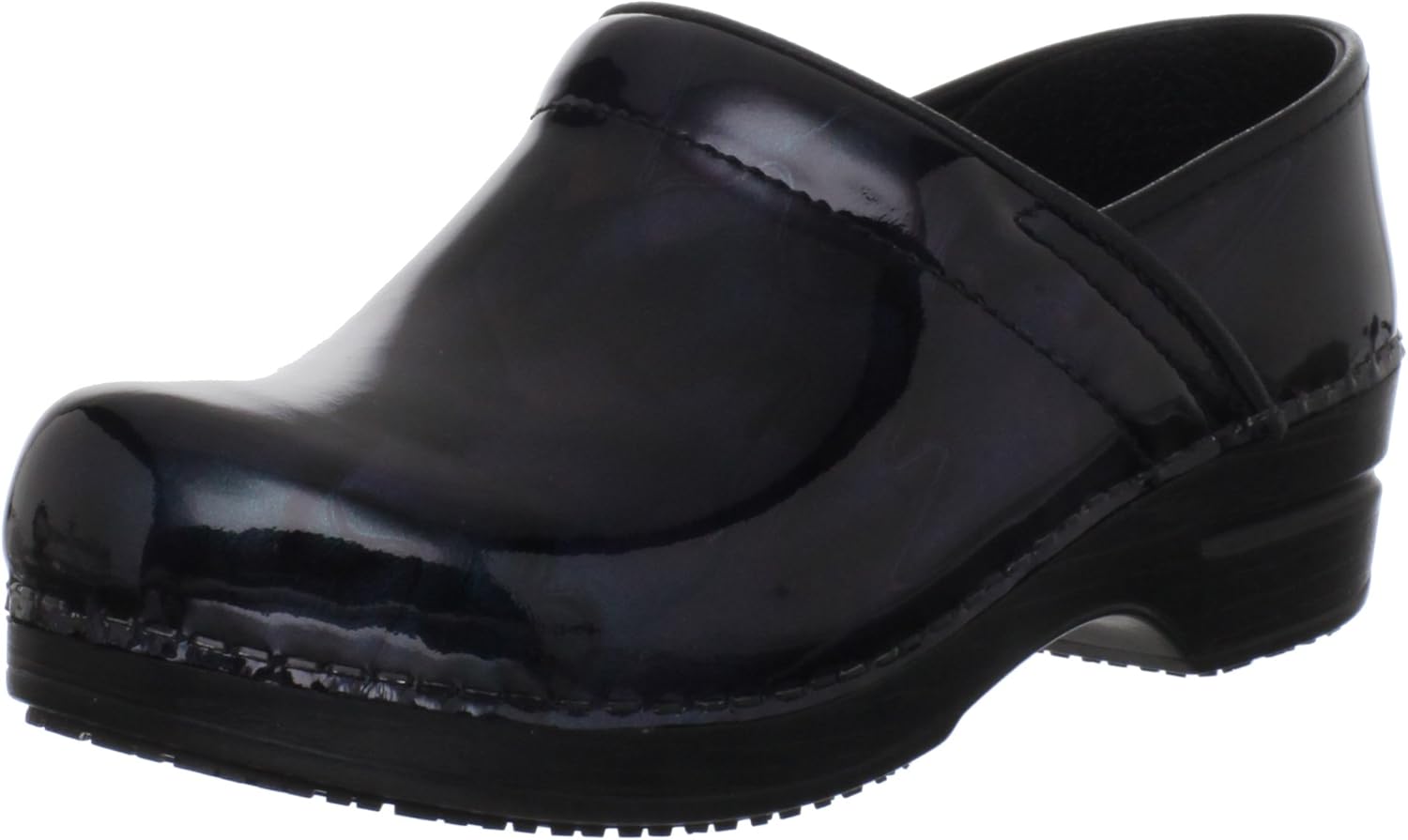 sanita slip resistant clogs