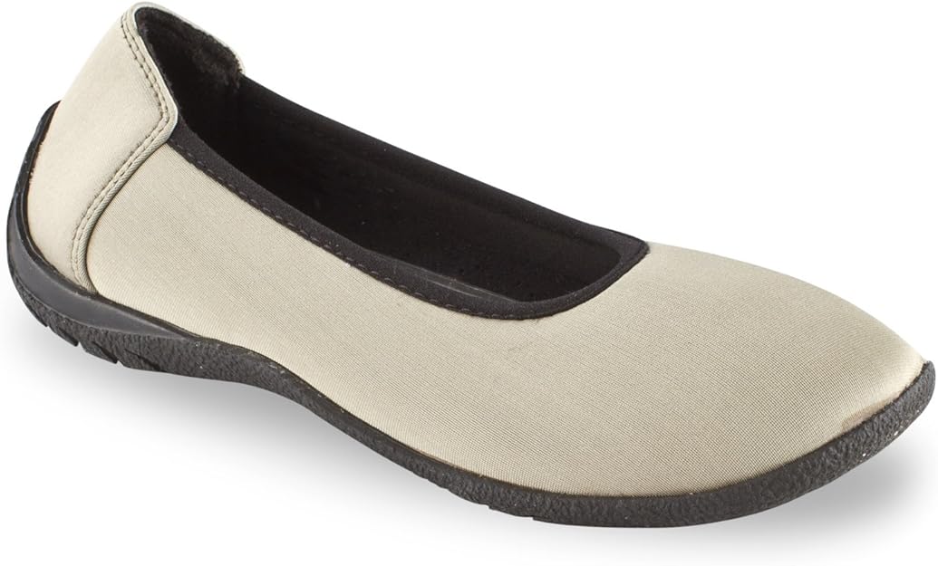 FootSmart Women�s Stretchies SlipOn Shoes