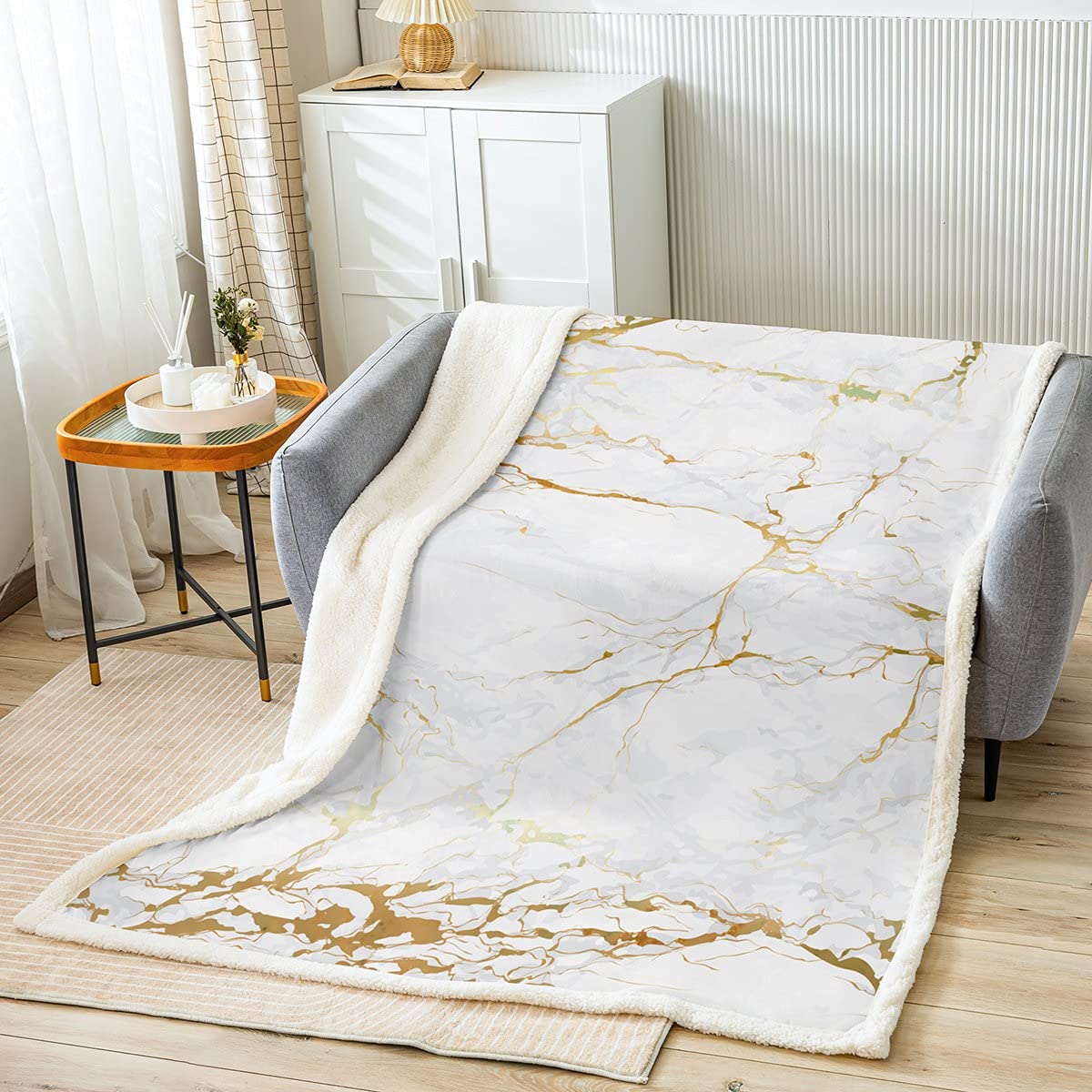 White Marble Throw Blanket Abstract Stone Texture Bed Blanket for Kids Boys Teens Room Decor, White and Gold Marbling Fleece Blanket Luxury Fuzzy Blanket, Throw Size (50 x 60 Inches)