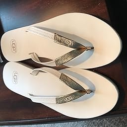 ugg magnolia flip flops size 8