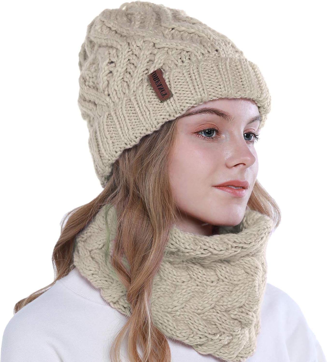 Womens bobble hat and scarf Clearance