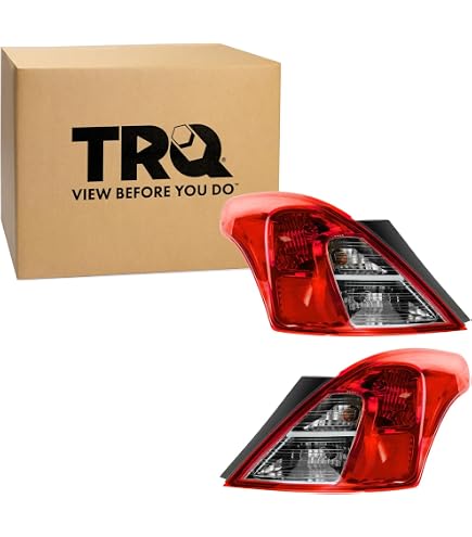 Amazon.com: Genuine Nissan Parts 26555-ZX00B Driver Side Taillight