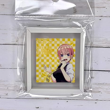 Amazon 五等分の花嫁 ドンキホーテ ドンキ コラボ アイドル Ver フレームマグネット 一花 中野一花 アイドル 芸能人グッズ 通販