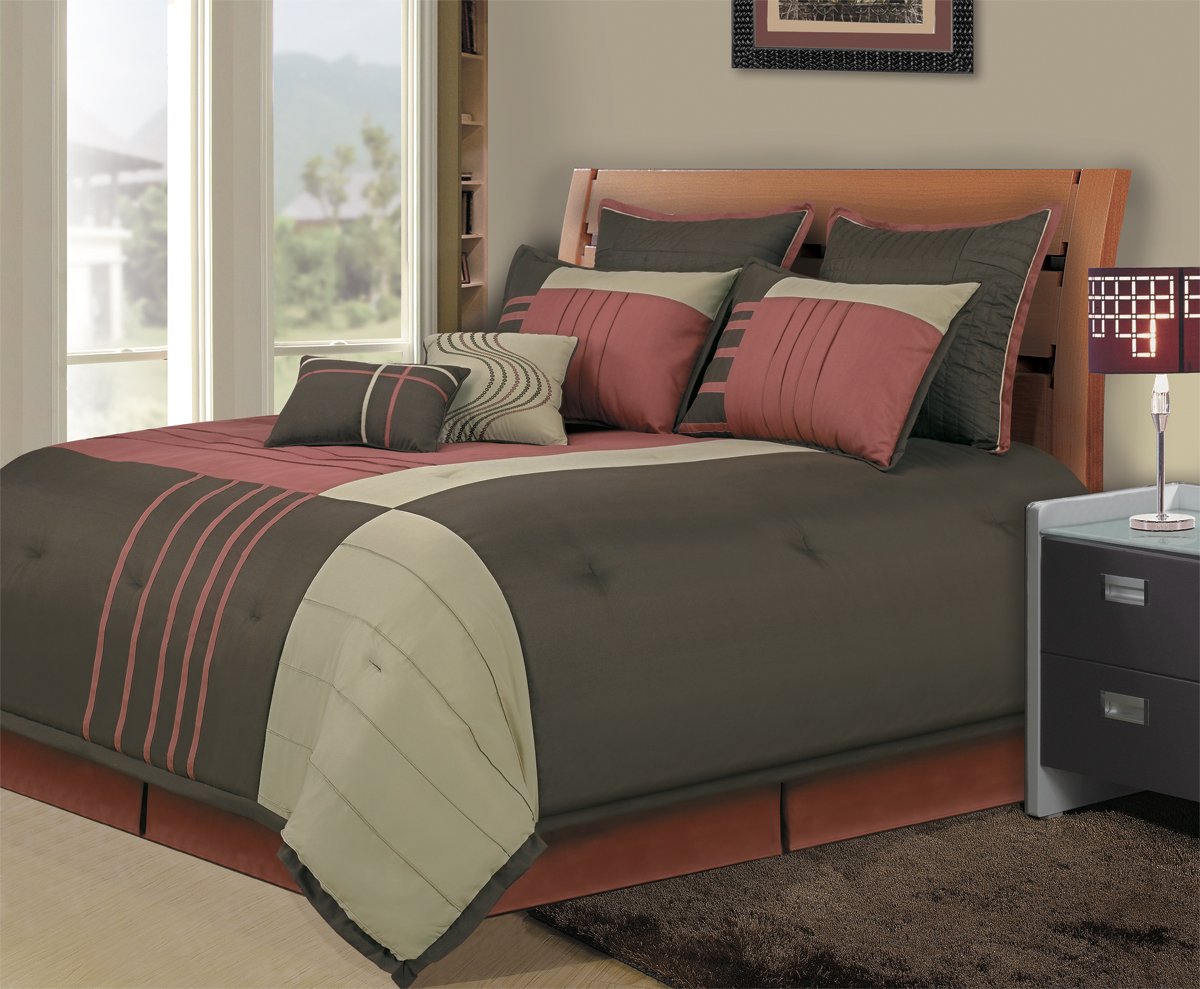 Blanket America Mondrian 8Piece Queen Comforter Set