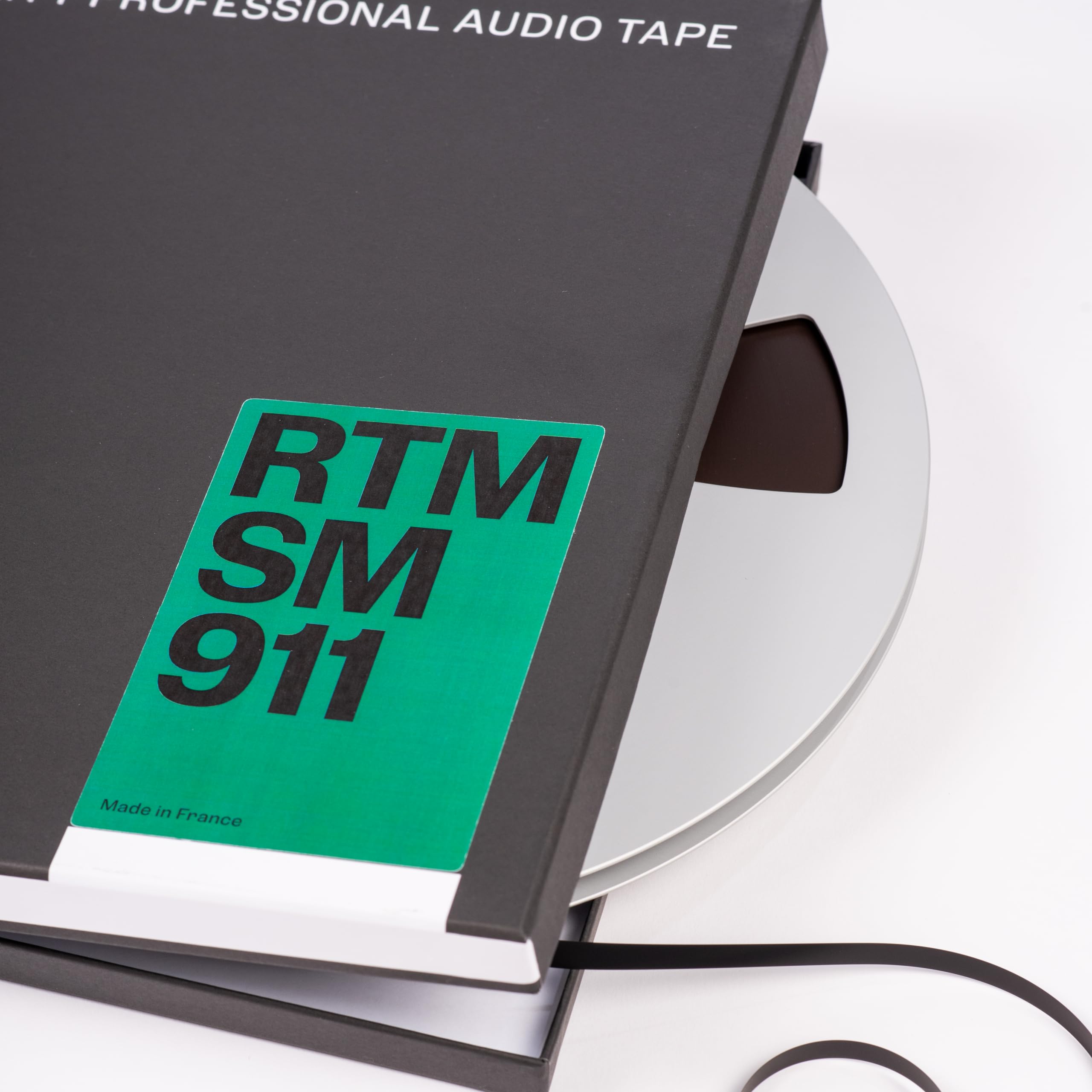 RTM Studio Master Recording SM 911 ¼ inch - Reel to Reel Magnetic Tape for Audio Recording - 2500 ft Nab Metal Reel - 10.5 inch Diameter