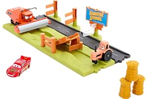 Mattel Disney and Pixar Cars Playset with 3 Toy Vehicles & 2 Ways to Play, Frank Escape & Stunt Race Set Includes Lightning McQueen