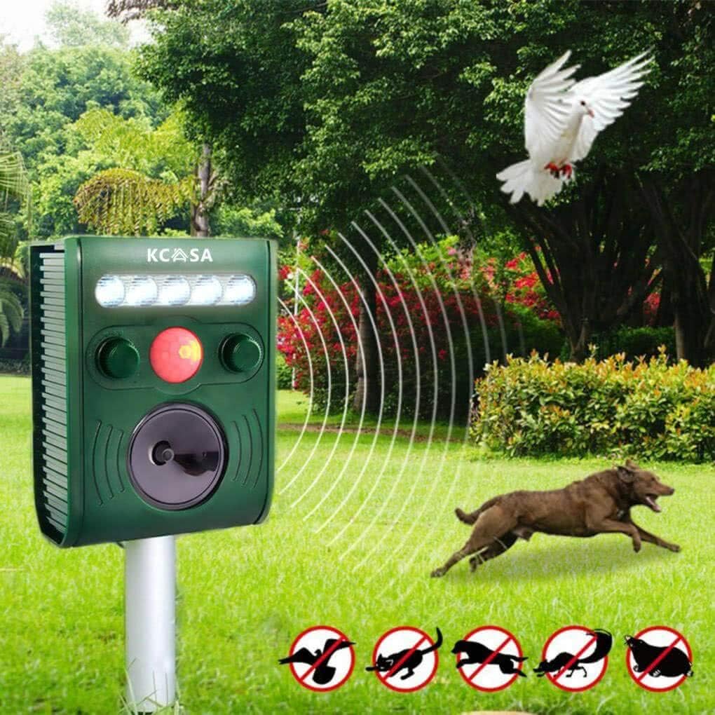 Yongse KCASA KC-JK369 Garden Ultrasonic PIR Sensor Solar Animal Repeller Strong Flashlight Bird Repel