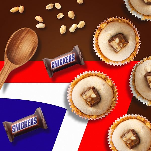 SNICKERS NFL FOOTBALL FUN SIZE CHOCOLATE CANDY BARS, 10.59 OZ BAG