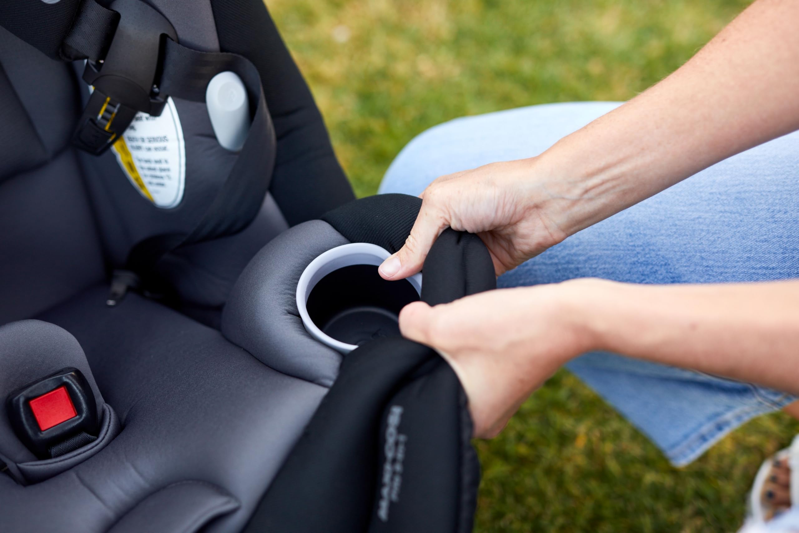 Maxi-Cosi Pria All-in-One Convertible Car Seat, Rear Facing Car Seat for Infants from 4-40 lbs, Forward Facing Car Seat up to 100 lbs in Booster Seat Mode, After Dark