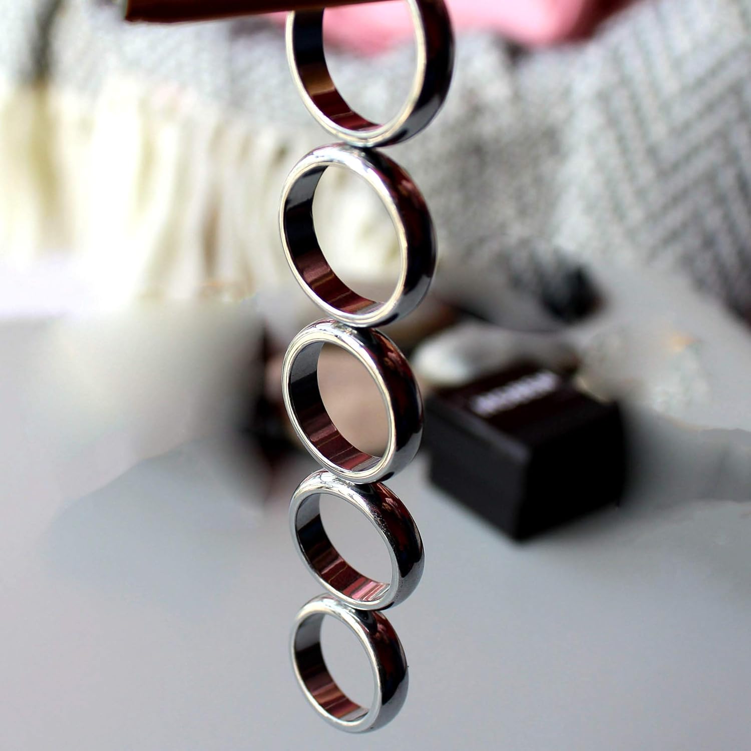 HOBEN 5 Pcs Hematite Rings Silver,Hematite Magnets Rings That Absorb Negative Energy for Women and Man (Size 8-12): Health & Personal Care