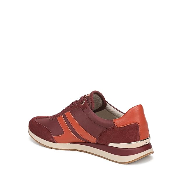 NATURALIZER WOMEN’S LORENA SNEAKER RED CLAY 8.5 M