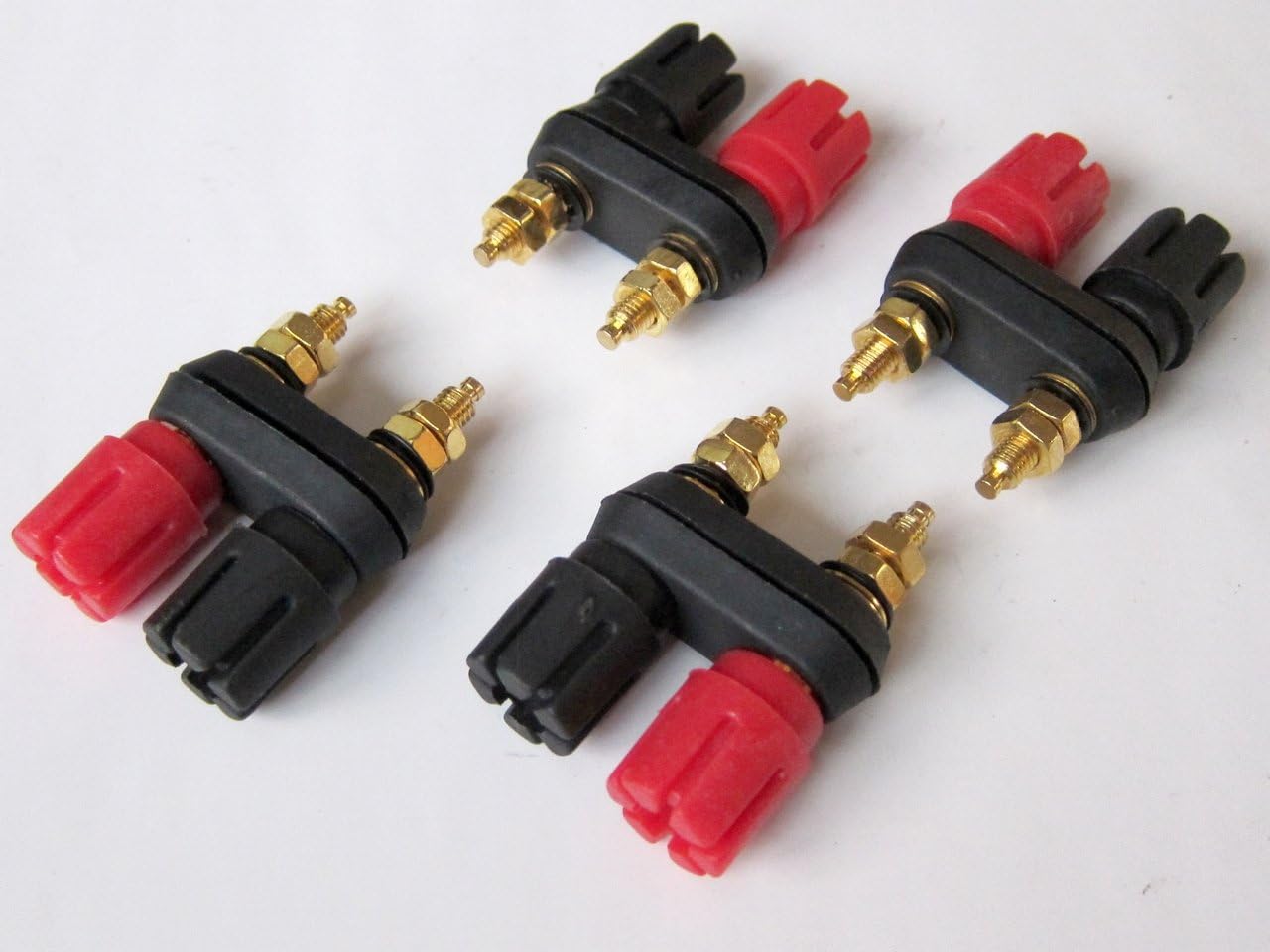 Amazon スピーカーターミナル 4個セット 通常配線接続 バナナプラグ対応 Vol1 スピーカーアクセサリ パーツ