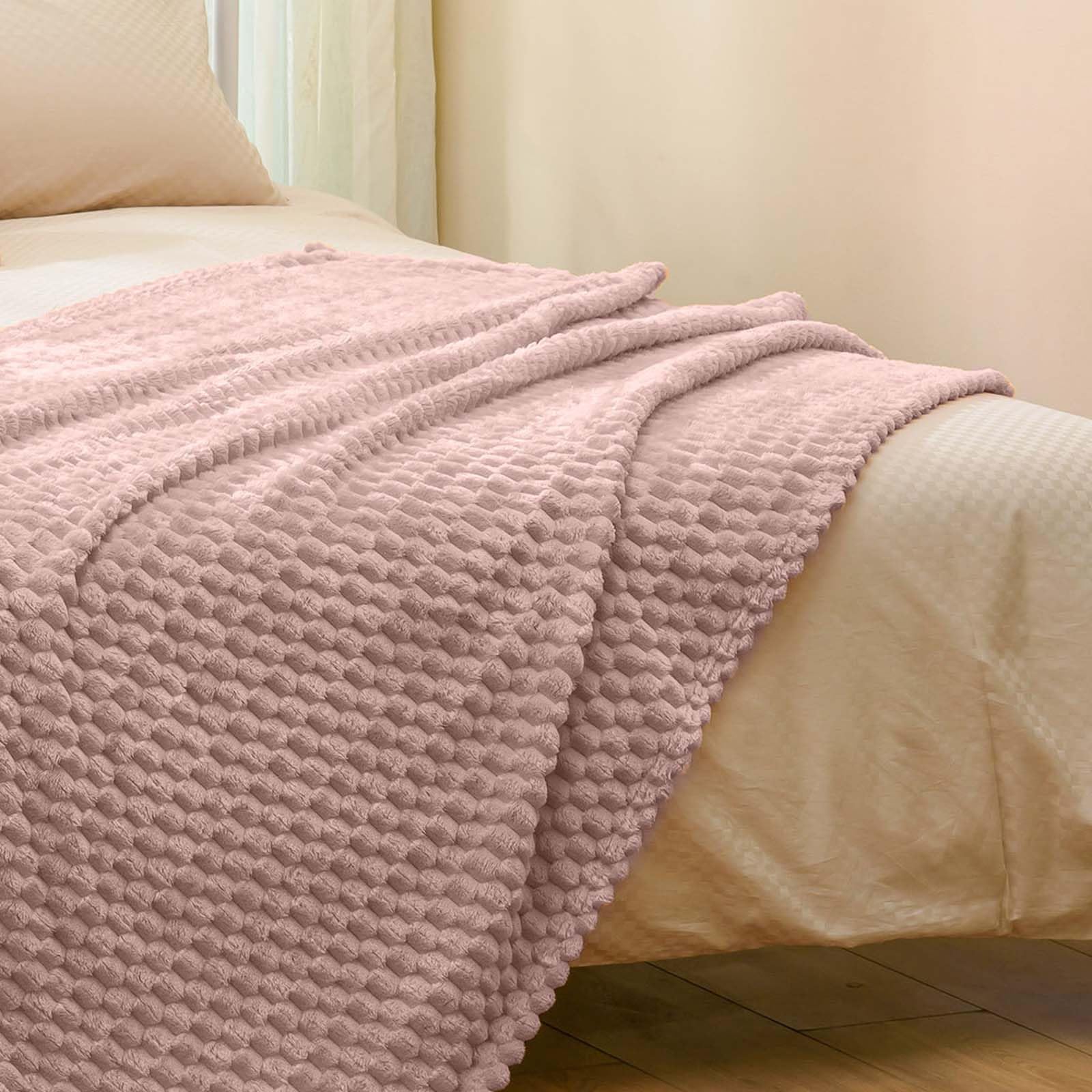 Vessia Flannel Fleece Twin Size Blanket