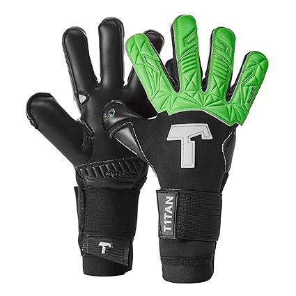 titan gloves goalkeeper