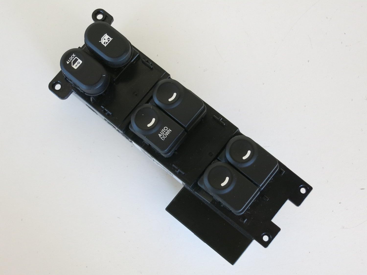 Genuine Hyundai 935702L000 Power Window Main Switch