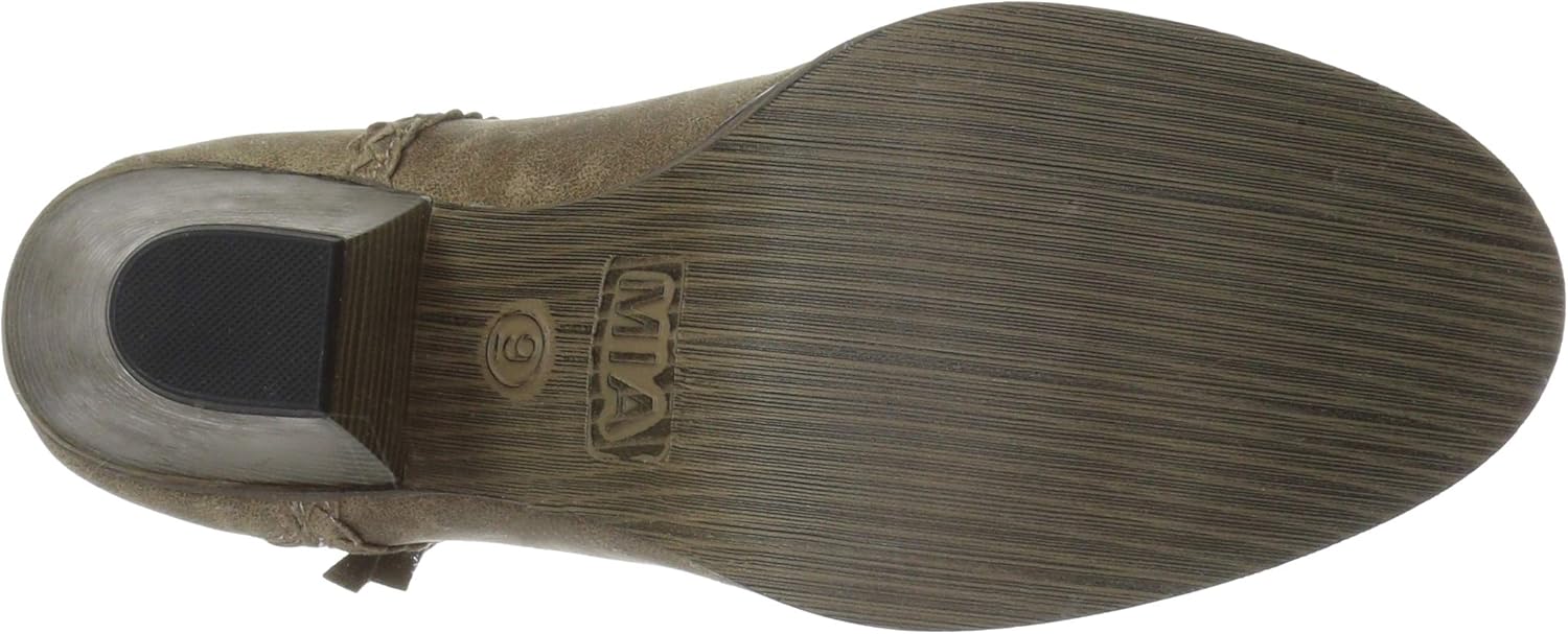 mia kori braided boot